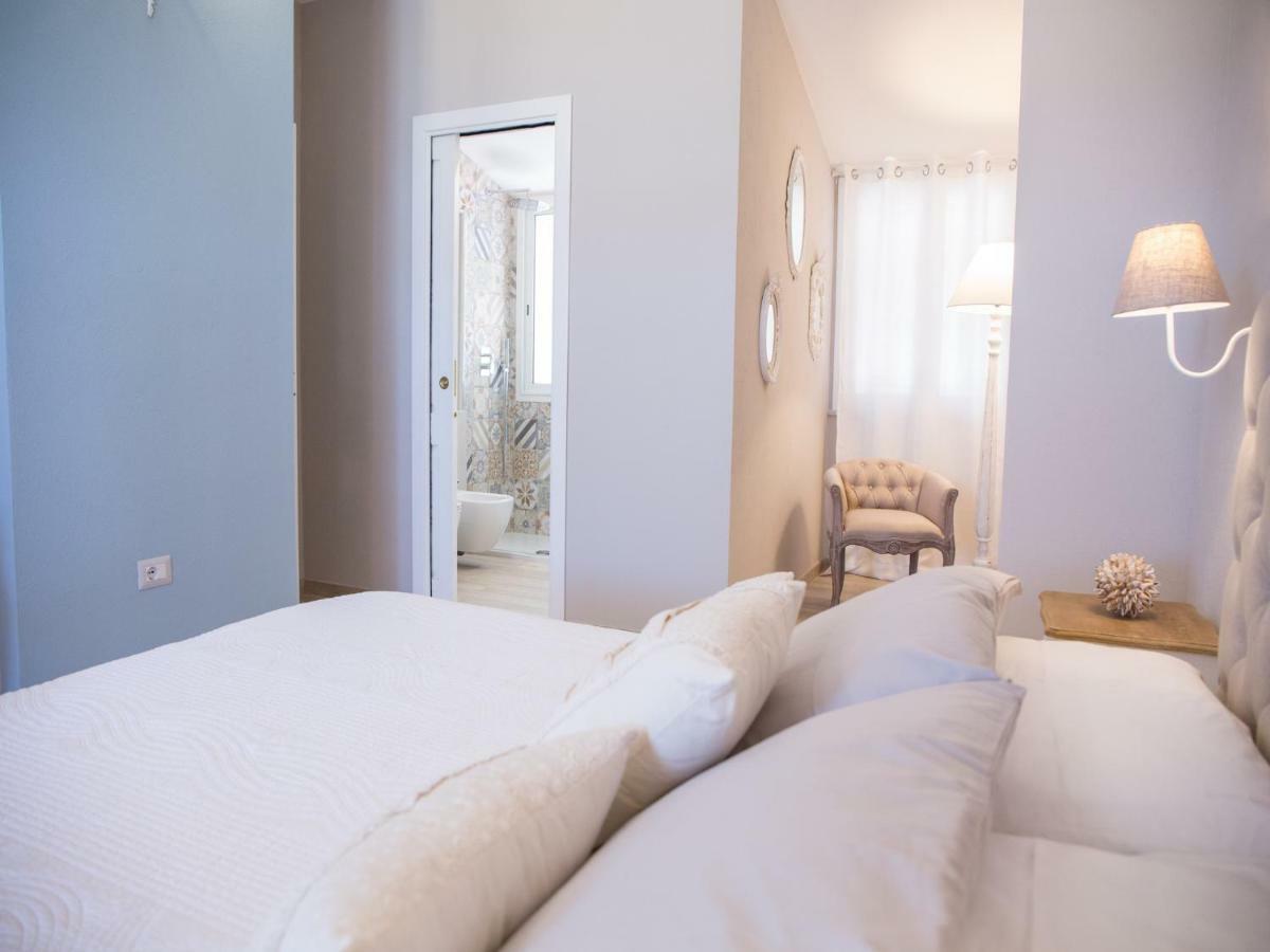 Le Saline Suites Carloforte  Exteriör bild
